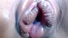 Redă Sesiunea anală intensă a lui Annemichelle: Big Dildo, Pussy Wet și Orgasme reale