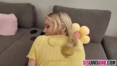 Abspielen Stiefschwester fickt Stiefbruder, um es ihrem Ex-Freund heimzuzahlen – Blonder Teenager in Doggystyle-Action