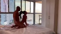 Play Sex with an amateur couple having sex at the hotel