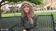 Play Excited girlfriend xxx clip with a virile male