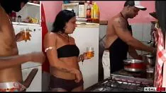 Un élève est mis à jeun par 2 porcelets